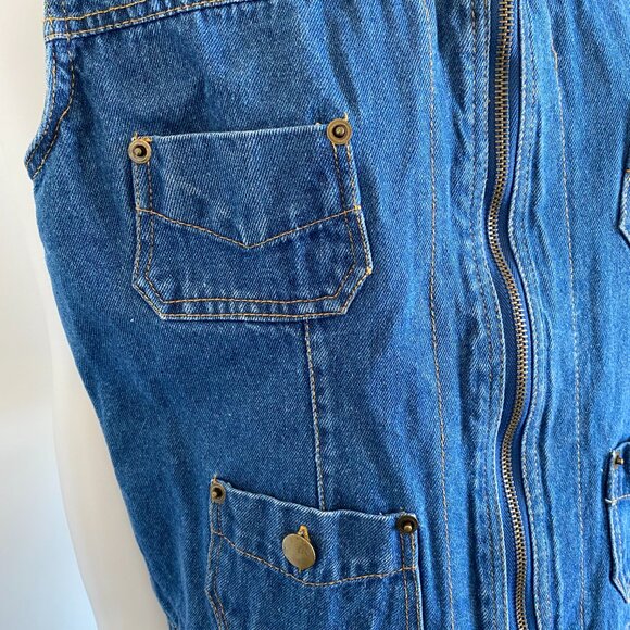 Women's Denim Vest - Picture 4 of 9